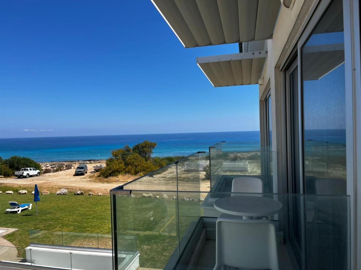 Ocean Suites Luxury Apartments Protaras Exterior foto